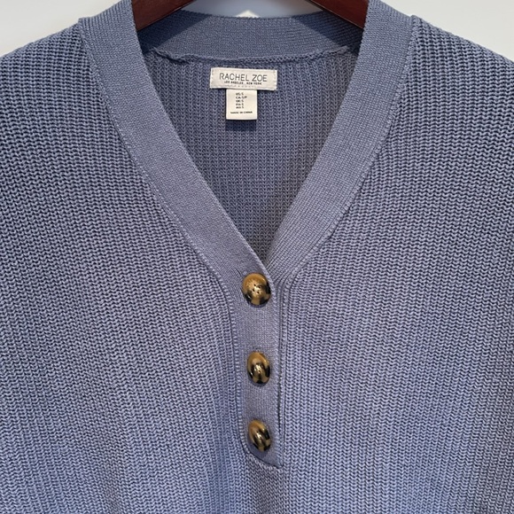 Rachel Zoe V neck pullover Henley sweater in light cornflower blue w/ buttons - Picture 2 of 15